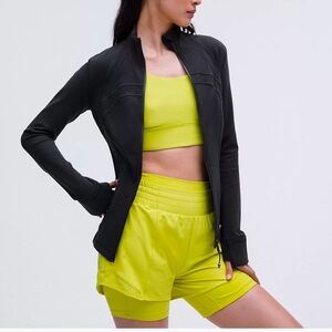 Lululemon Define Luon - Black Jacket. Size 6.